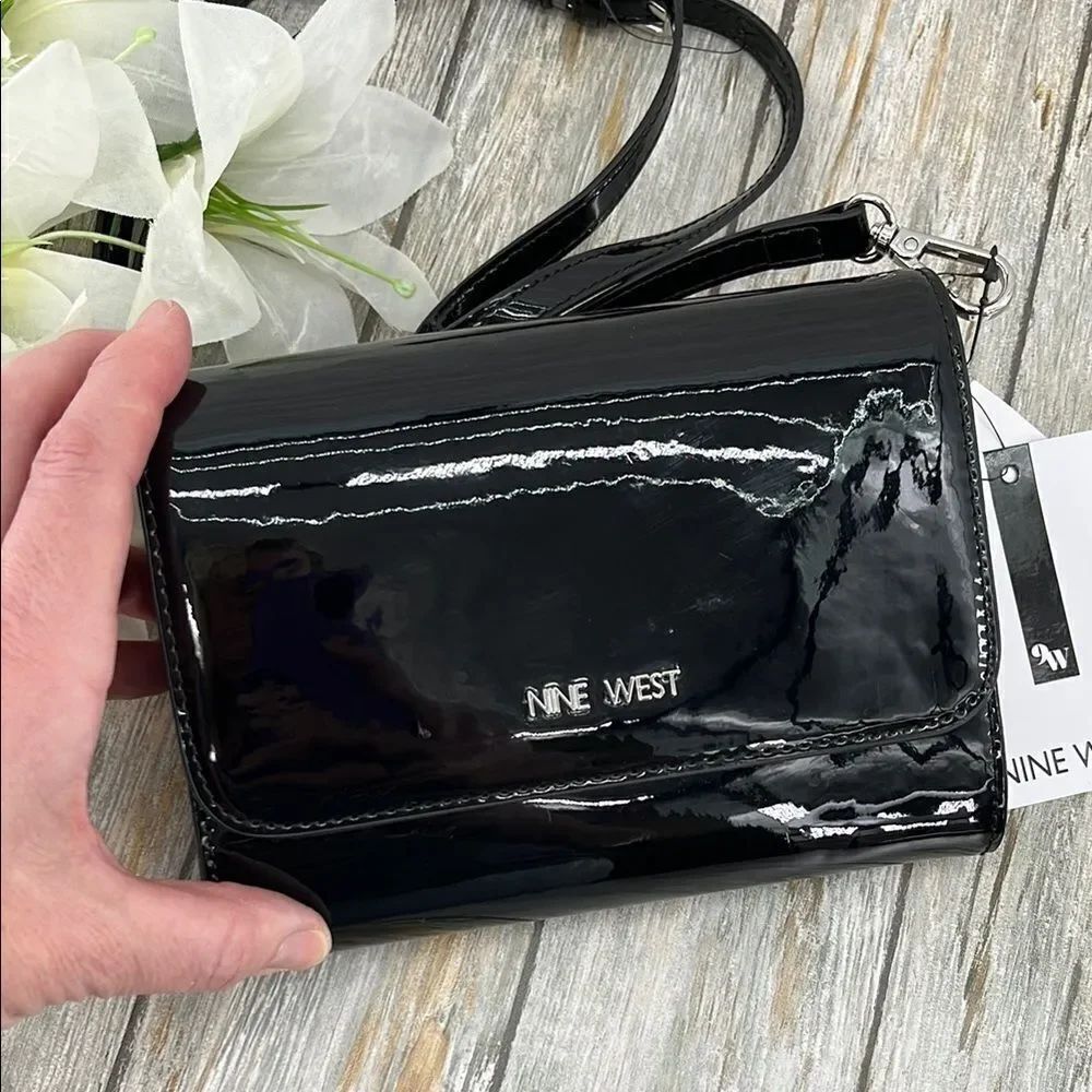 Women’s Black Nine West Crossbody Bag Purse